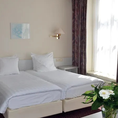 Fletcher De Zalm Otel 3*