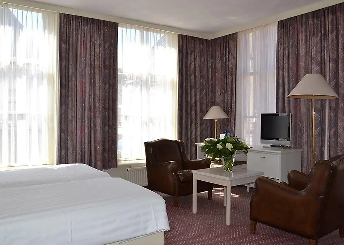 Fletcher De Zalm 3* بريله